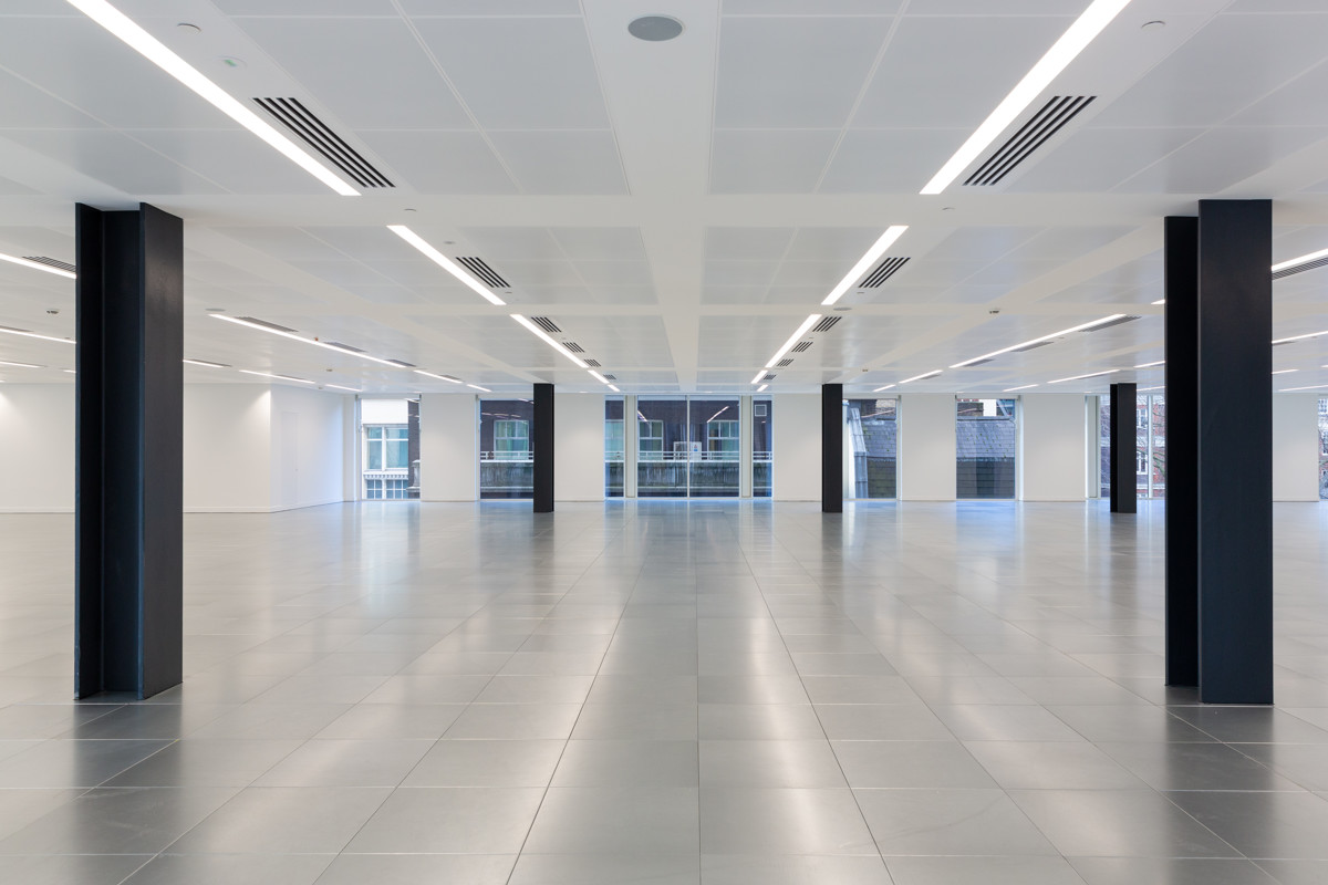 12 Arthur Lrd 330I Com (4)